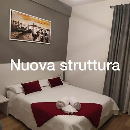 Venice בית הארחה